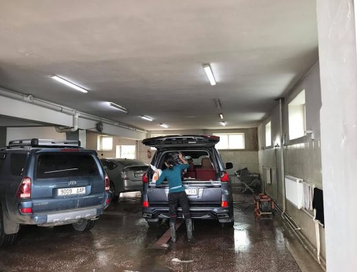 Auto service