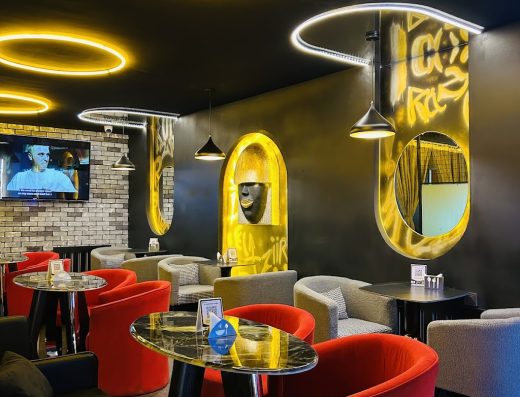 Da Chicken and Beer Lounge